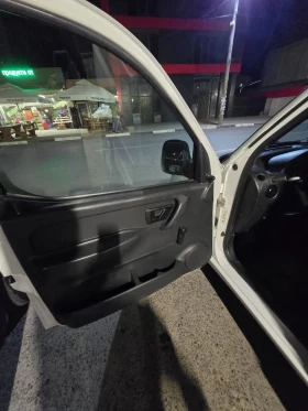     Citroen Berlingo 90.  
