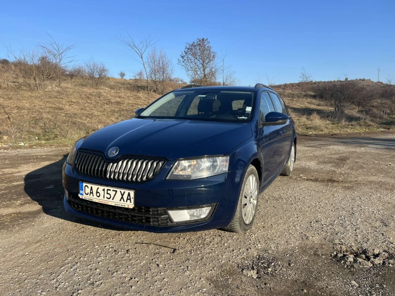 Skoda Octavia 1.6, снимка 2 - Автомобили и джипове - 48072634