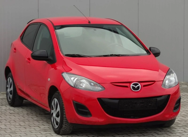 Mazda 2 * FACELIFT* , снимка 1 - Автомобили и джипове - 49236181