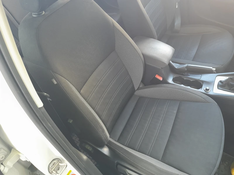 Skoda Octavia, снимка 17 - Автомобили и джипове - 51778149