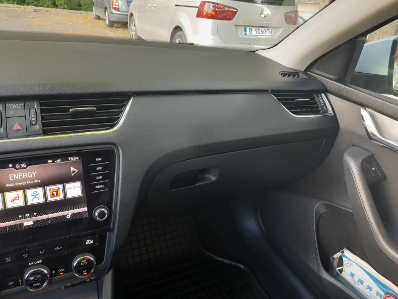Skoda Octavia, снимка 13 - Автомобили и джипове - 51778149