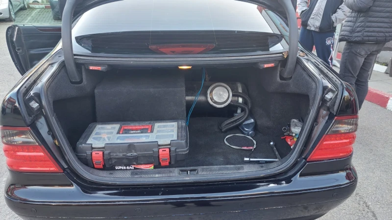 Mercedes-Benz CLK Clk 320 бензин- газ, снимка 11 - Автомобили и джипове - 52585427