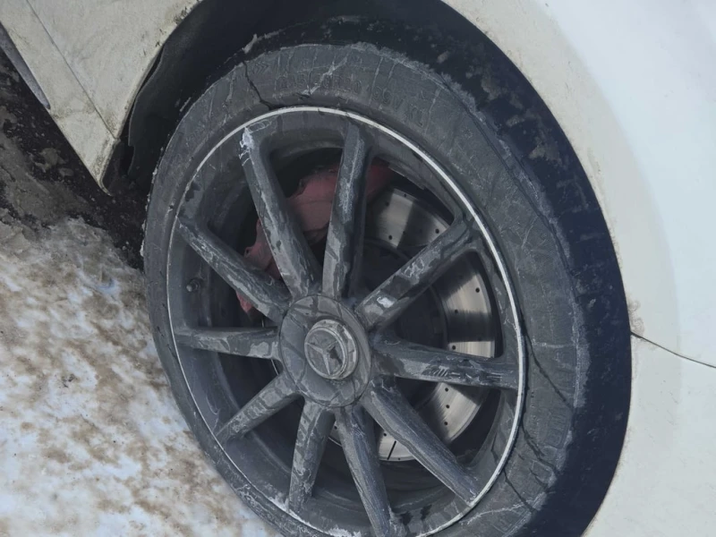 Mercedes-Benz S 63 * AMG * CARFAX * ДИСТРОНИК * 360 * ОБДУХВАНЕ, снимка 7 - Автомобили и джипове - 53308408