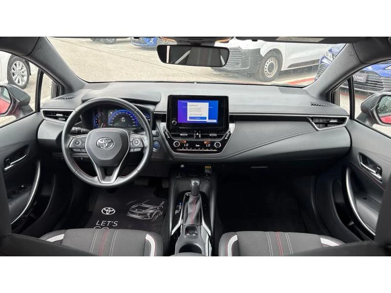 Toyota Corolla HB 1.8HSD GR SPORT, снимка 8 - Автомобили и джипове - 55006556
