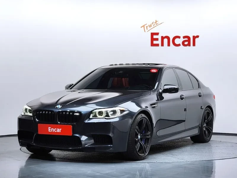 BMW M5