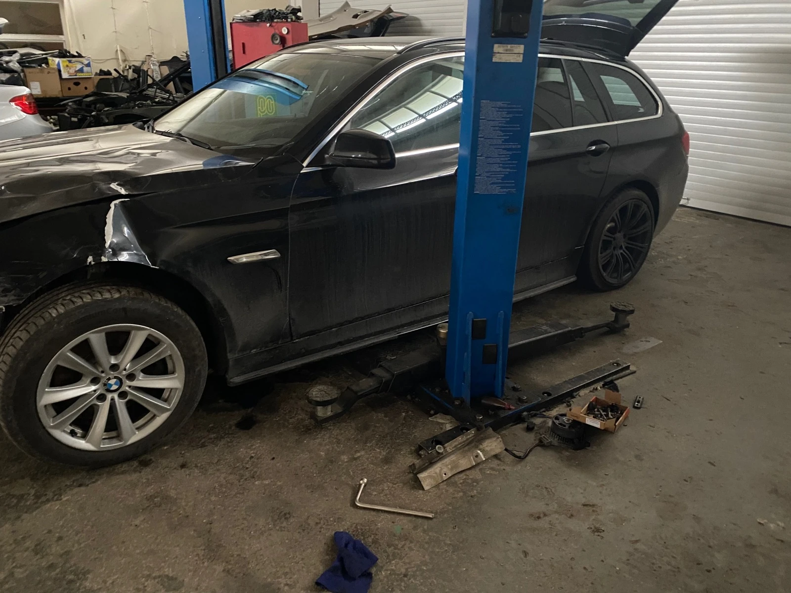 BMW 520  - изображение 2