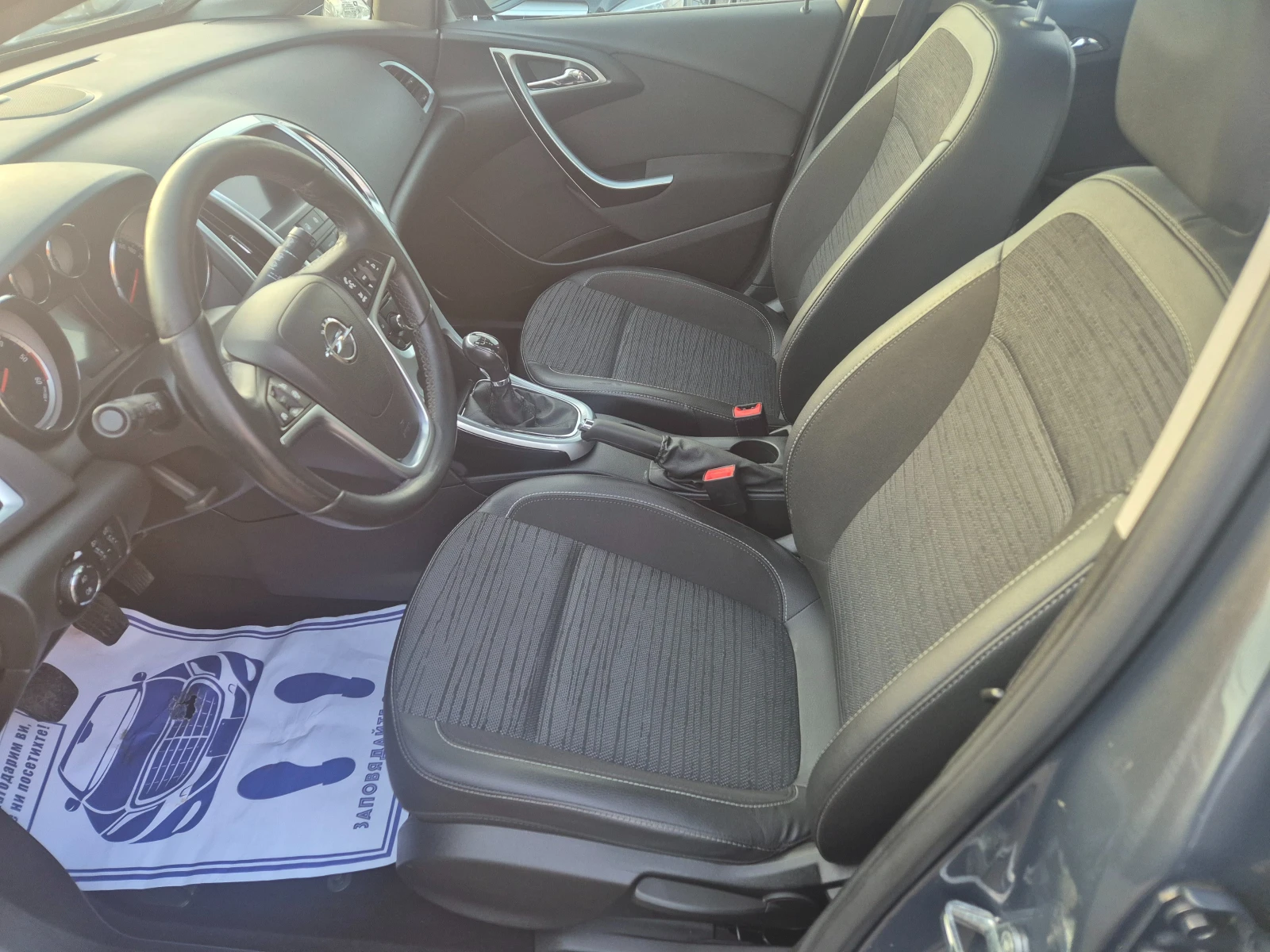 Opel Astra 1.6CDTI - изображение 9