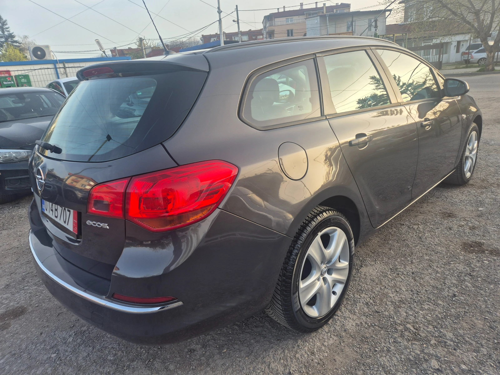 Opel Astra 1.6CDTI - изображение 4