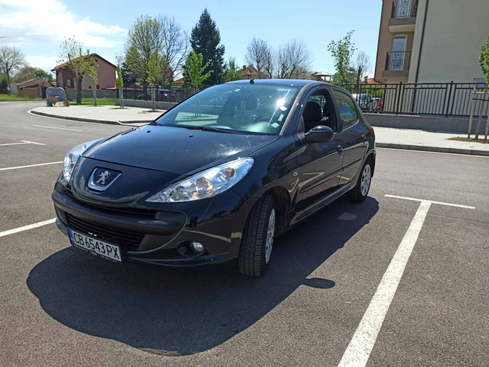Peugeot 206 206 + 1.1 бензин - изображение 3
