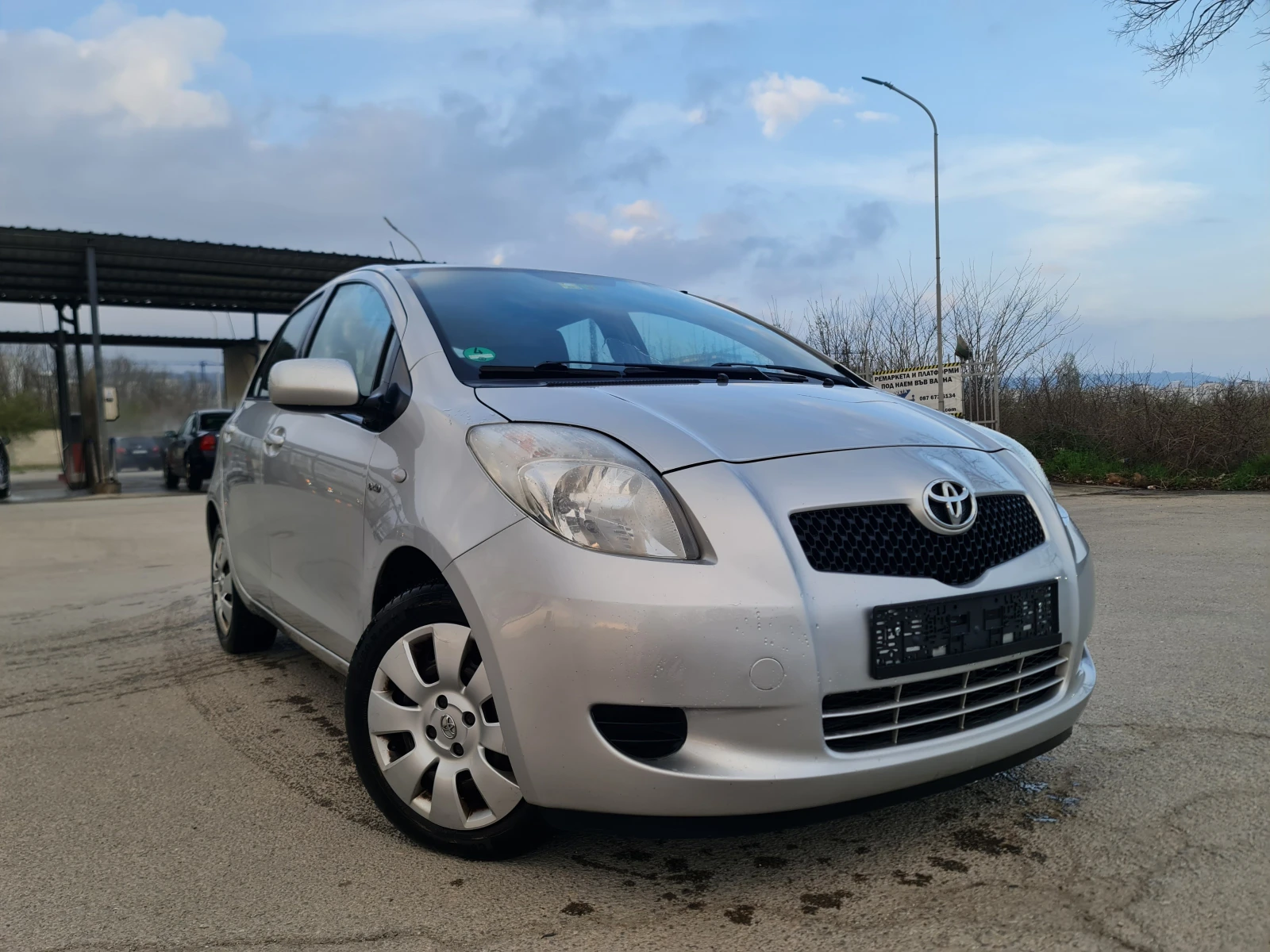 Toyota Yaris KATO ЧИСТО НОВА - изображение 3