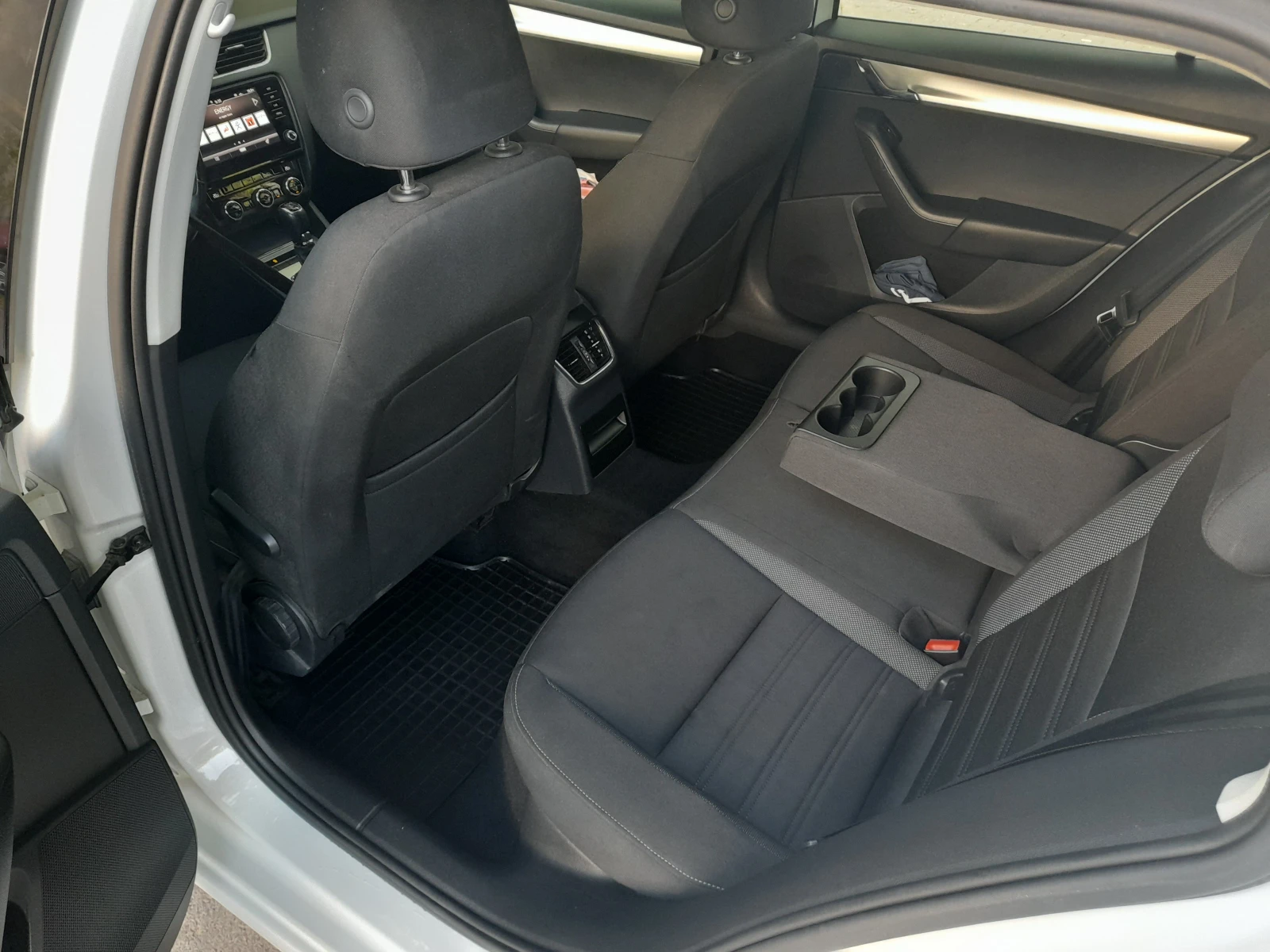 Skoda Octavia  - изображение 9