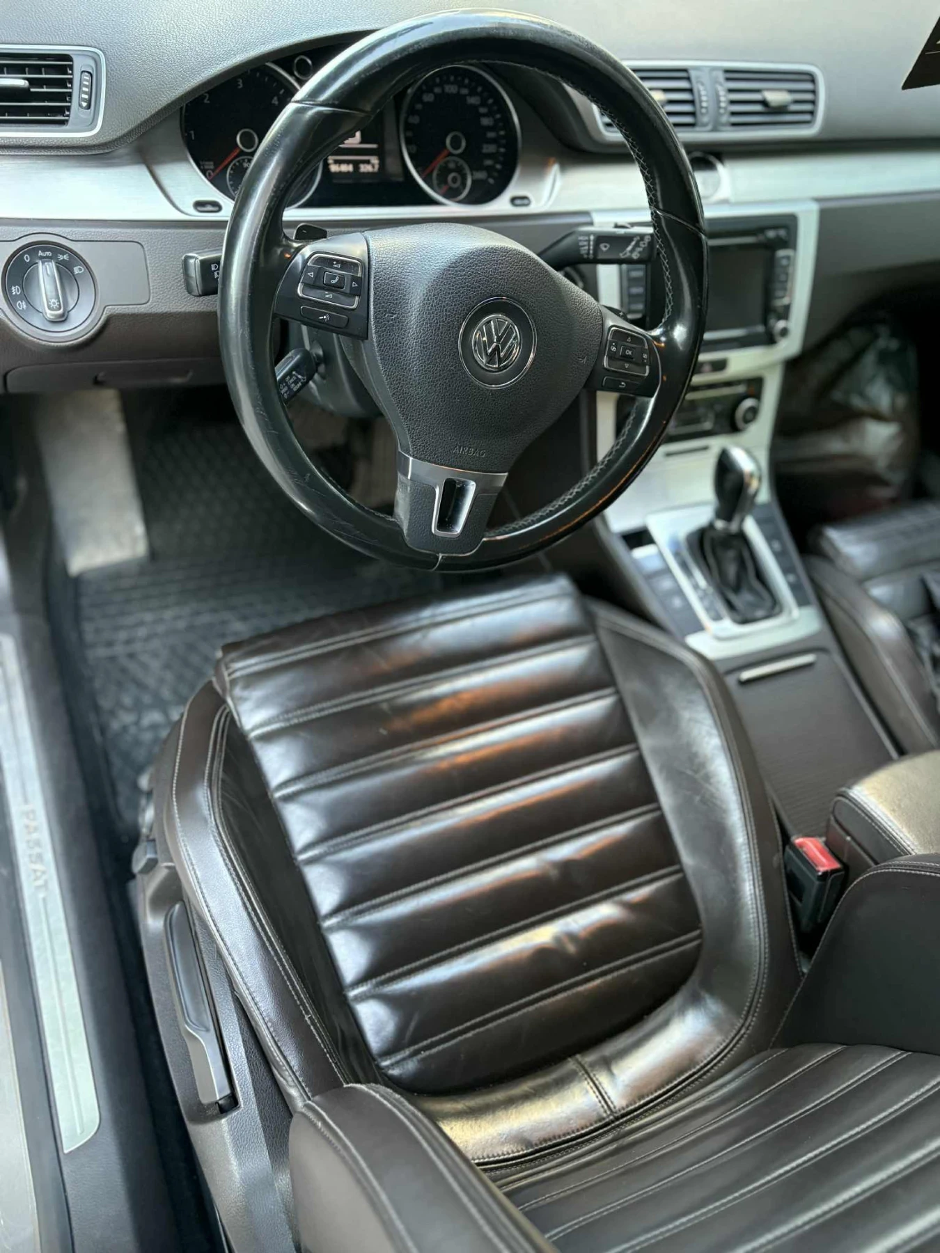 VW Passat Highline 2.0 TDI 140 PS b7 - изображение 10