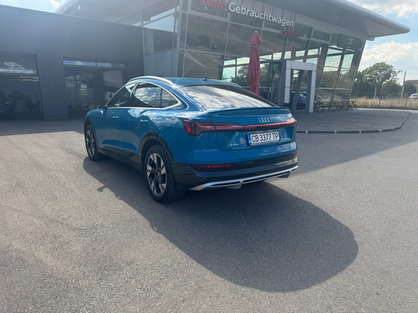 Audi E-Tron 55 Quattro  - изображение 4