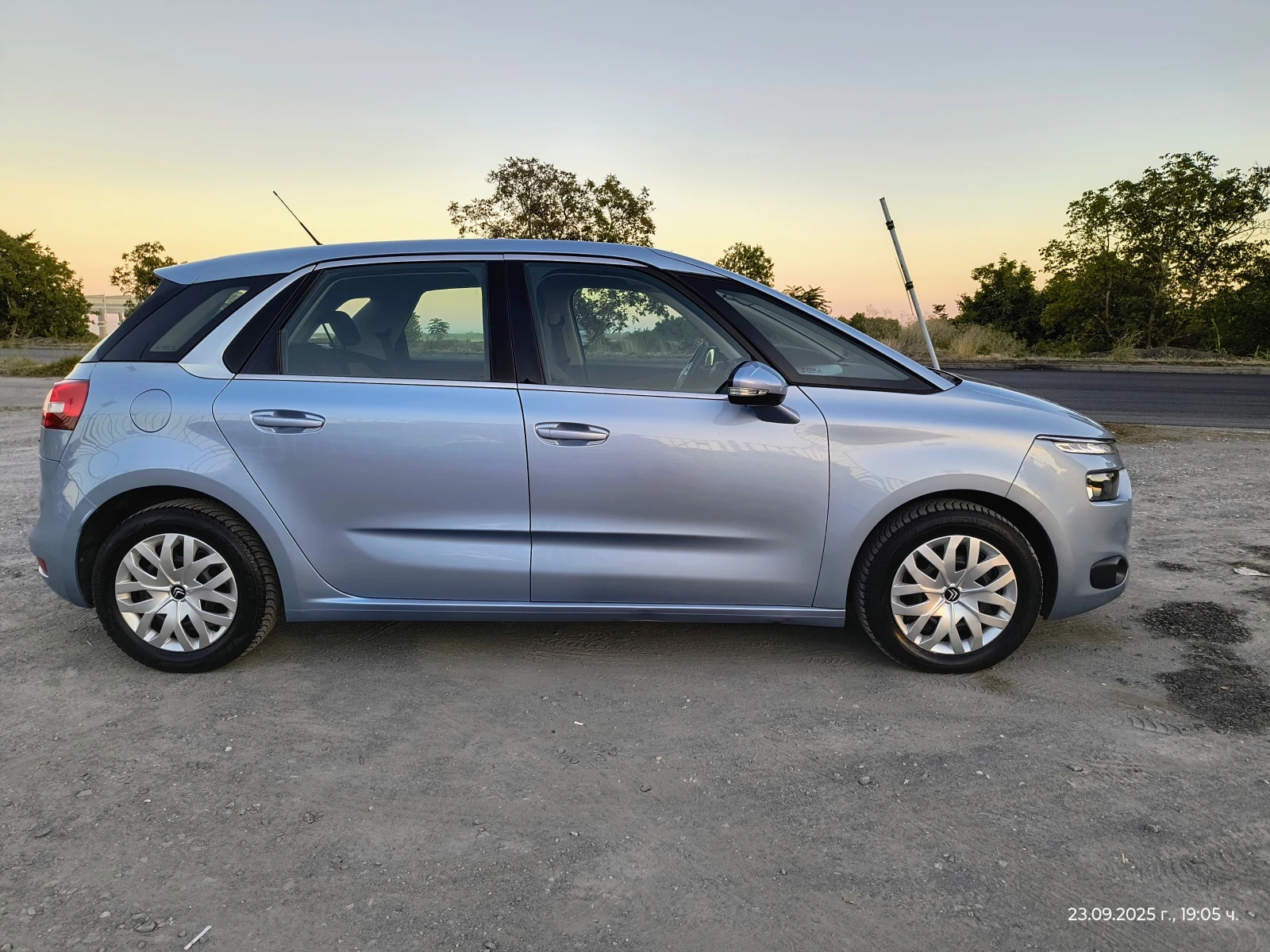 Citroen C4 Picasso 1.6 HDI-92 КС 6 ск AUTOMATIC!!!! - изображение 4