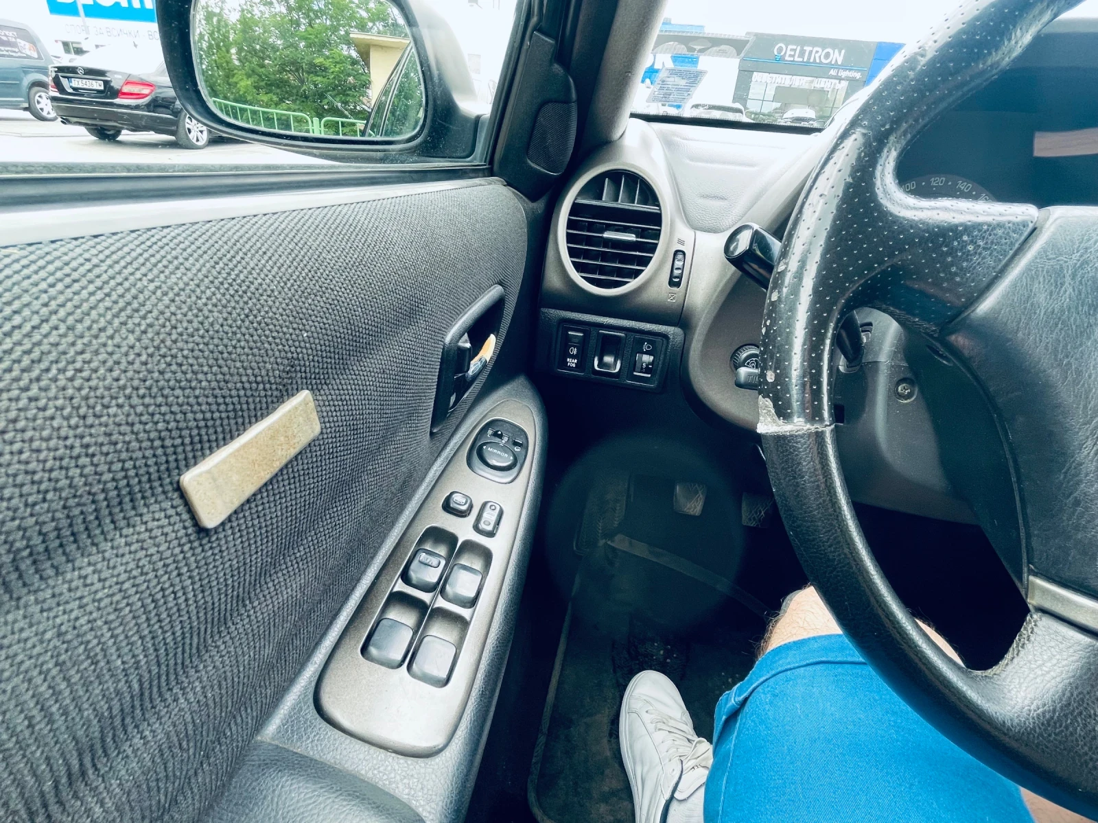 Lexus IS 200  - изображение 5