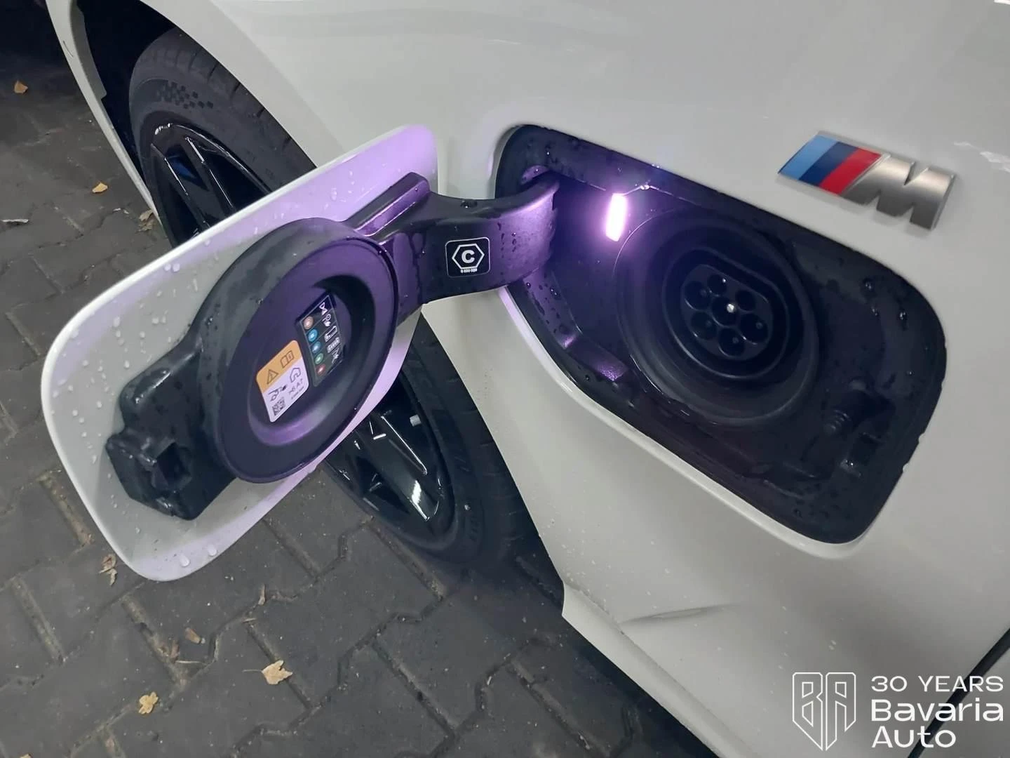 BMW 330 e Touring M Sport Paket Sportautomatic | Mobile.bg   13