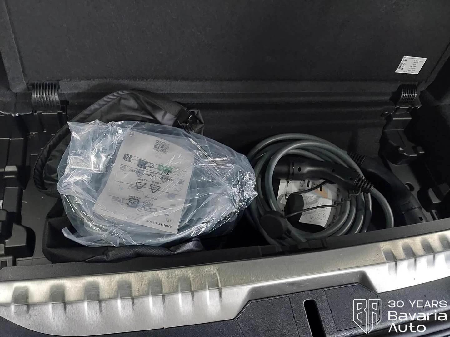 BMW 330 e Touring M Sport Paket Sportautomatic | Mobile.bg   15