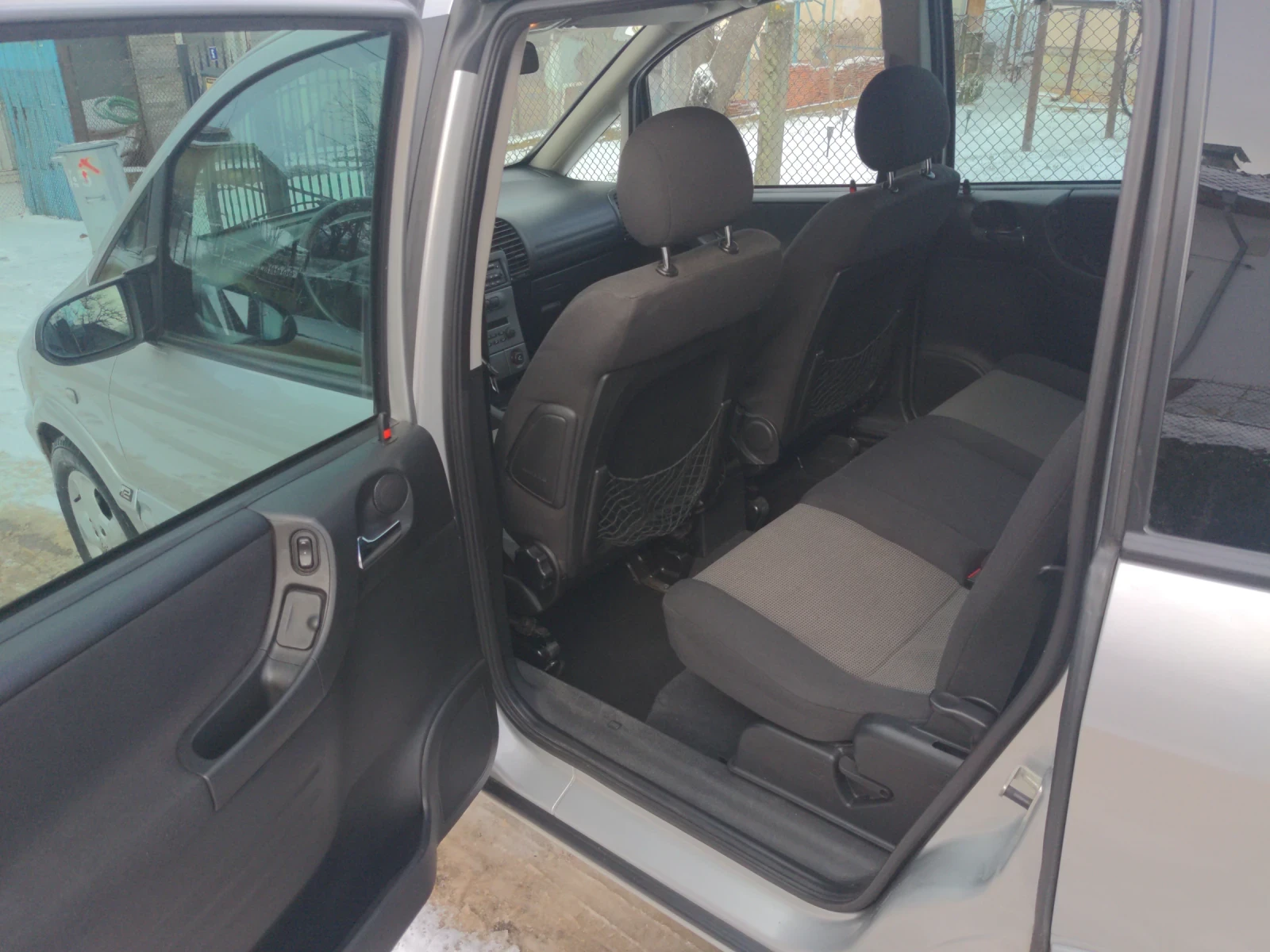 Opel Zafira  - изображение 6