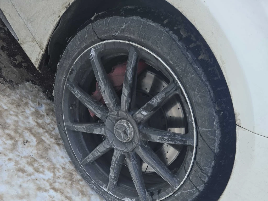 Mercedes-Benz S 63 * AMG * CARFAX * ДИСТРОНИК * 360 * ОБДУХВАНЕ - изображение 7