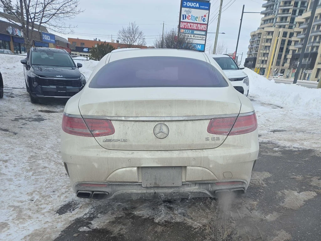 Mercedes-Benz S 63 * AMG * CARFAX * ДИСТРОНИК * 360 * ОБДУХВАНЕ - изображение 4