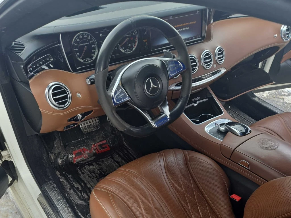 Mercedes-Benz S 63 * AMG * CARFAX * ДИСТРОНИК * 360 * ОБДУХВАНЕ - изображение 5