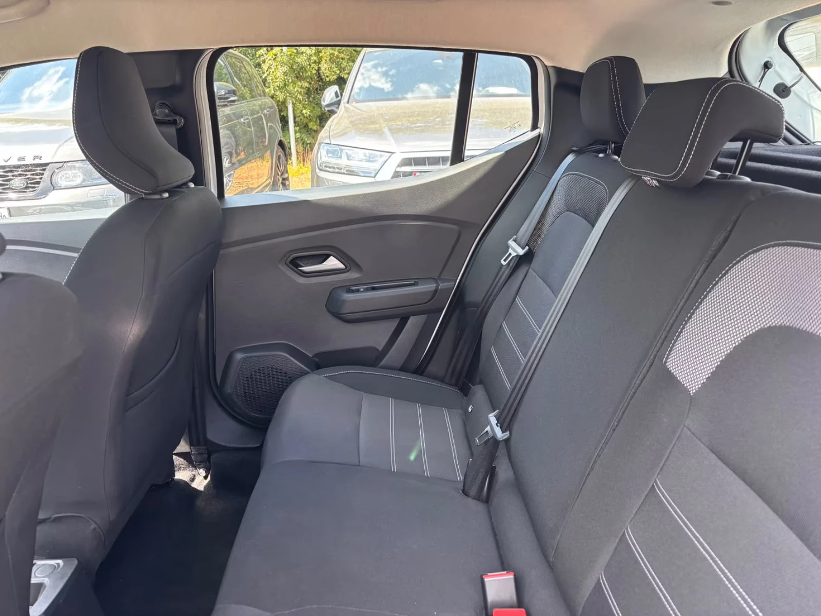 Dacia Sandero TCe90/91HP/EXPRESSION/AUTOMATIC/LED/L.ASSIST/826g | Mobile.bg � ����������� 12