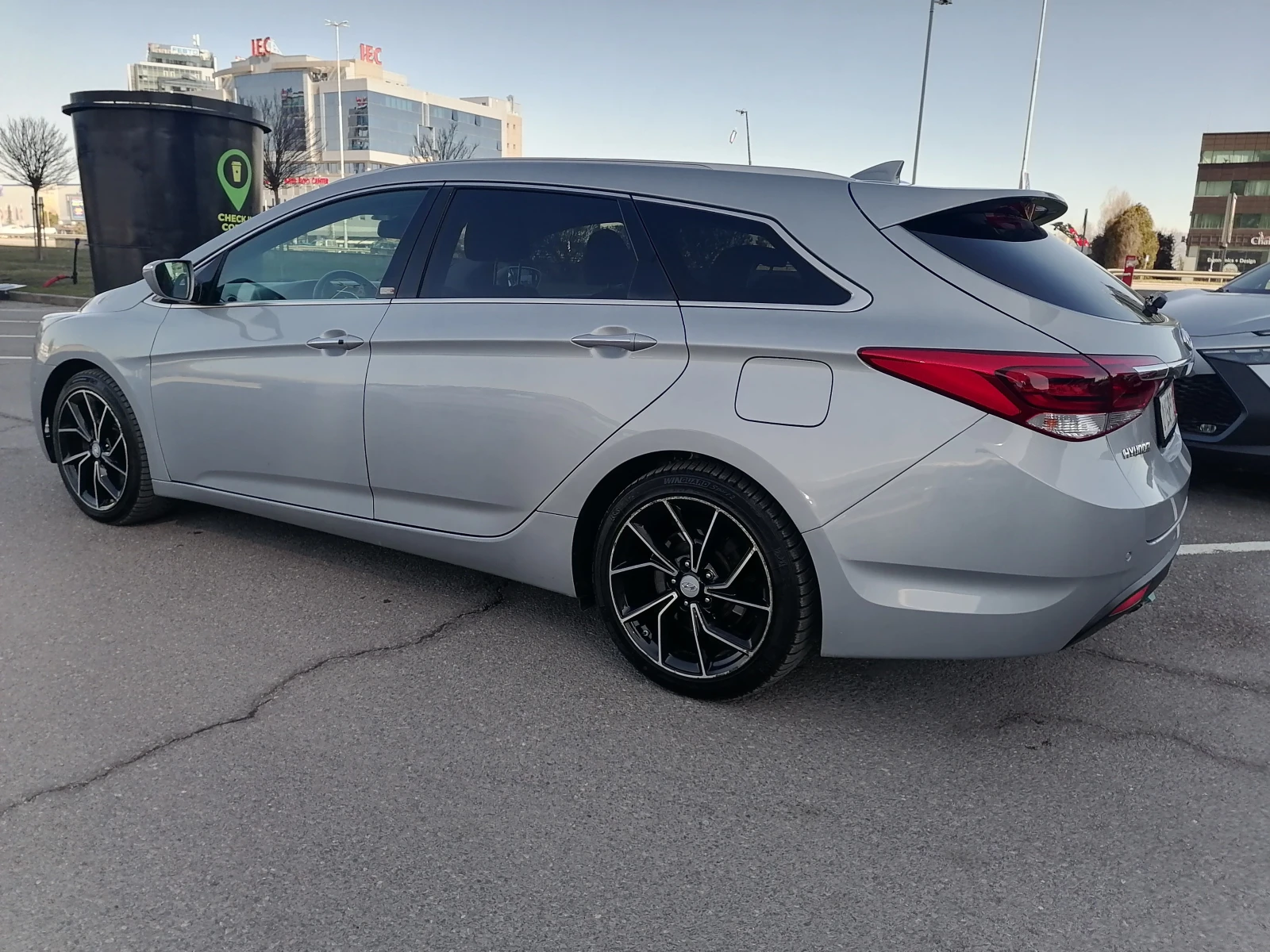 Hyundai I40 1.6 CRDI PREMIUM | Mobile.bg � ����������� 10