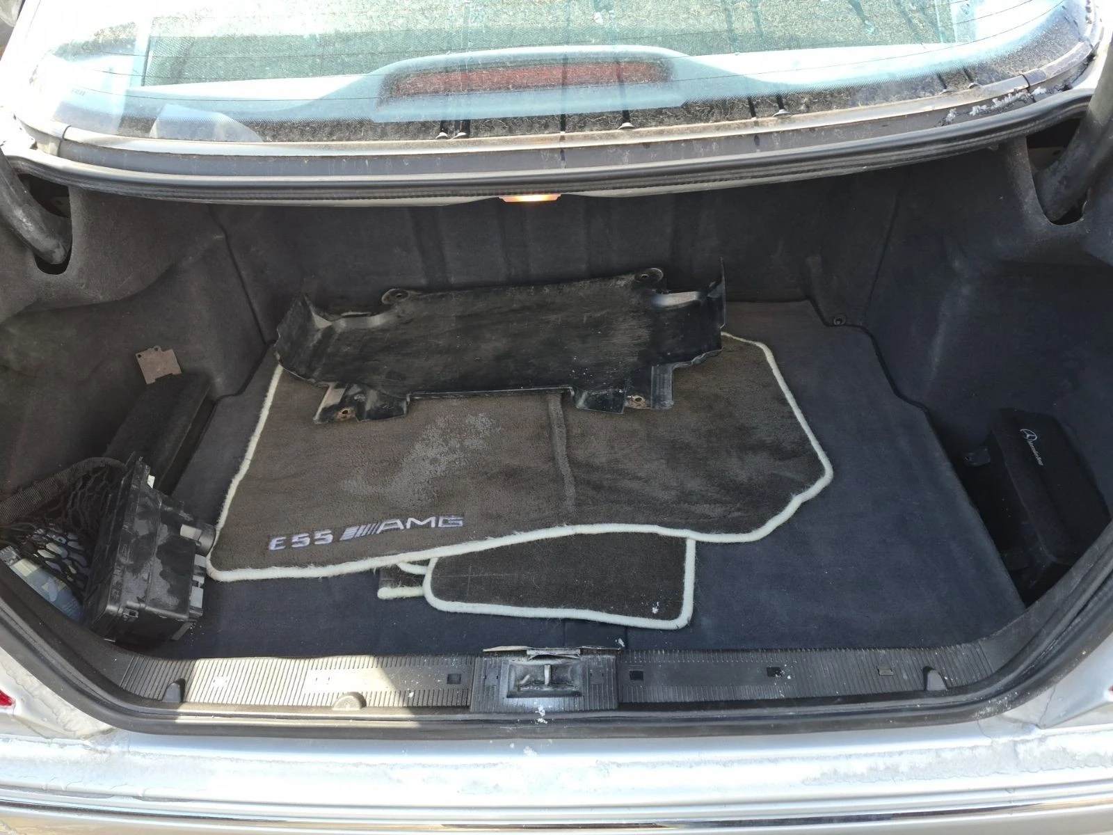 Mercedes-Benz E 55 AMG АВТО КРЕДИТ, снимка 5 - Автомобили и джипове - 53947818