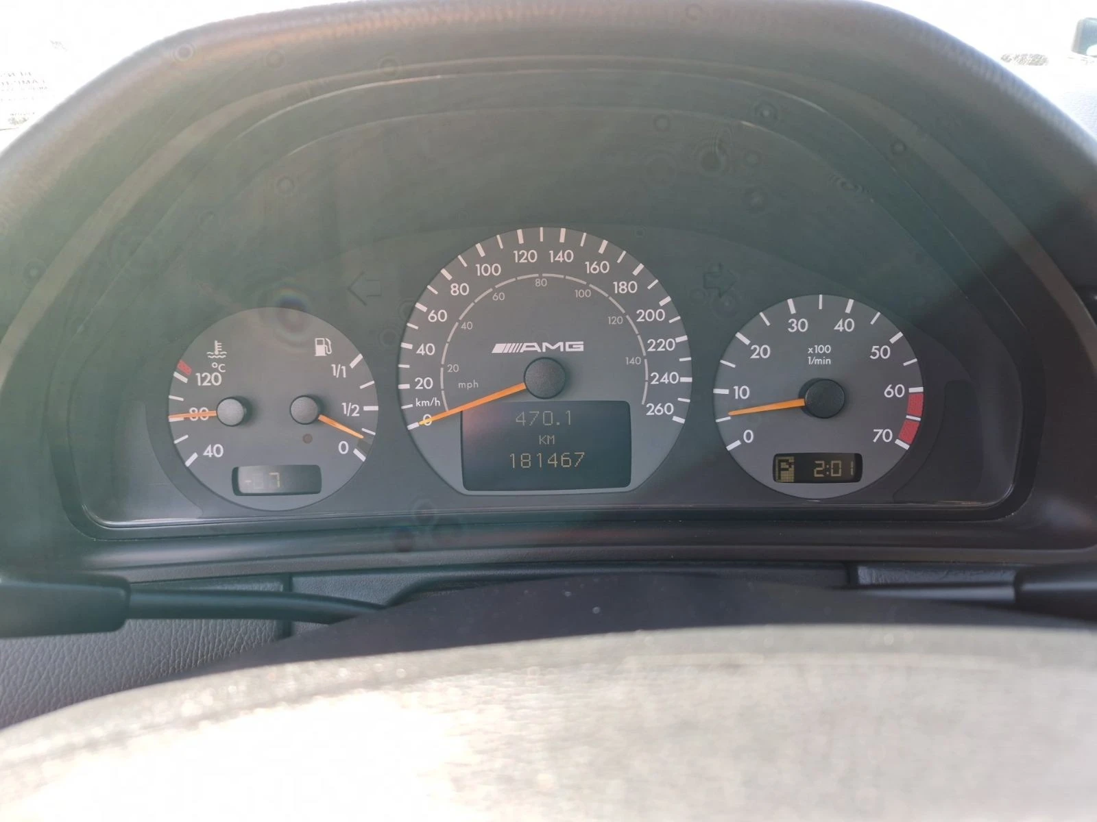 Mercedes-Benz E 55 AMG АВТО КРЕДИТ, снимка 10 - Автомобили и джипове - 53947818