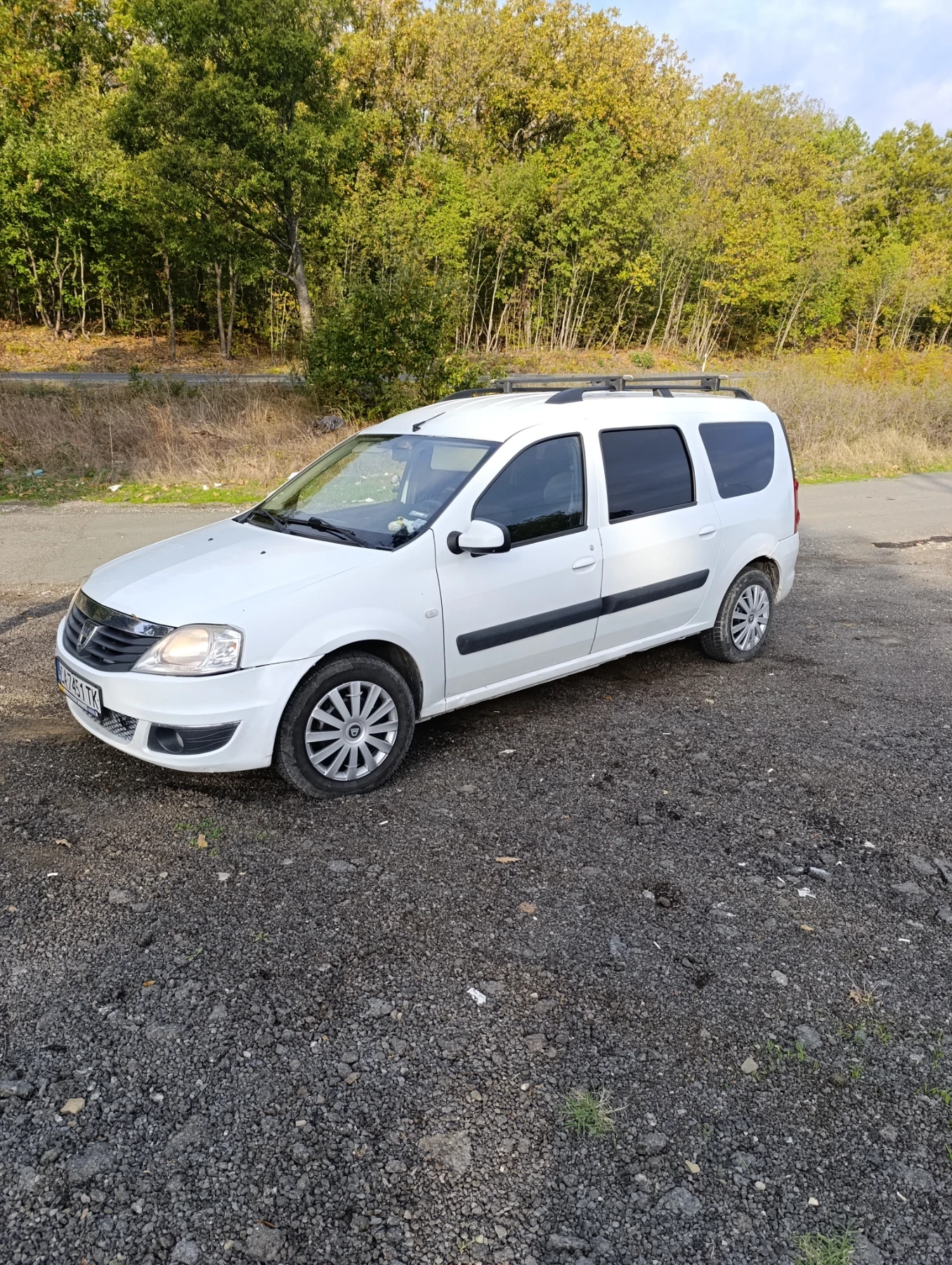 Dacia Logan, снимка 2 - Автомобили и джипове - 54031713