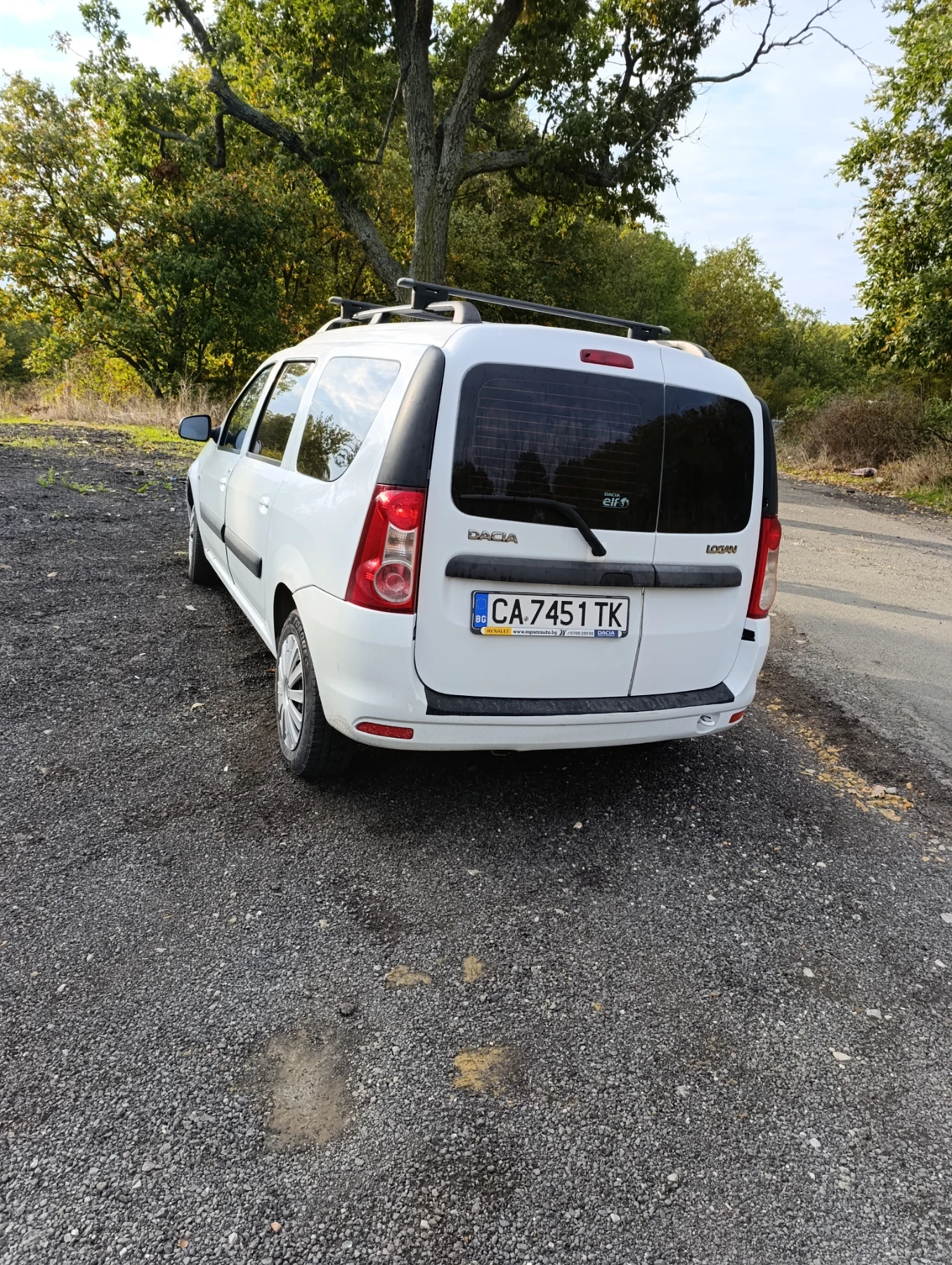 Dacia Logan, снимка 3 - Автомобили и джипове - 54031713