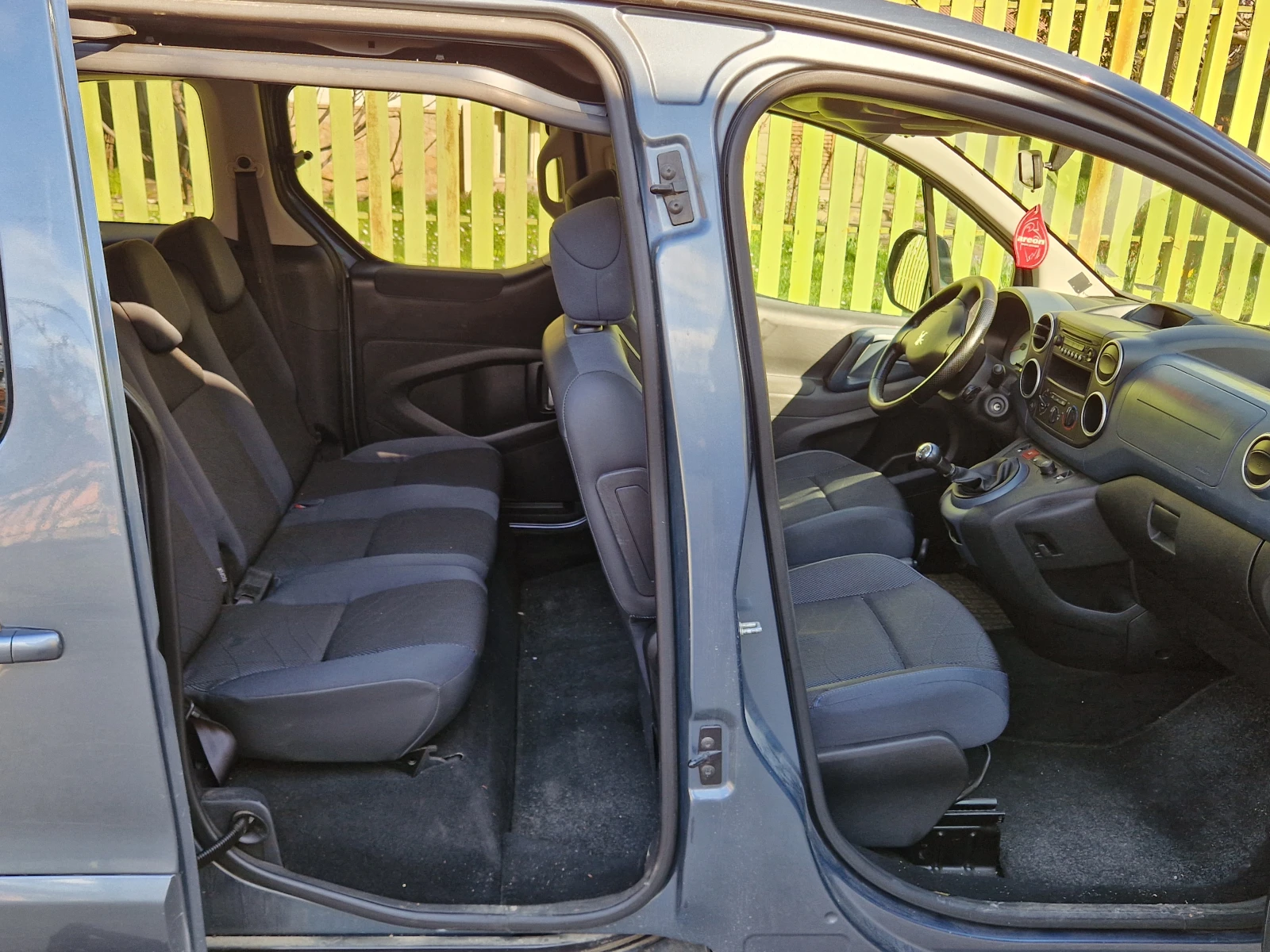 Peugeot Partner Tepee, снимка 6 - Автомобили и джипове - 54144854