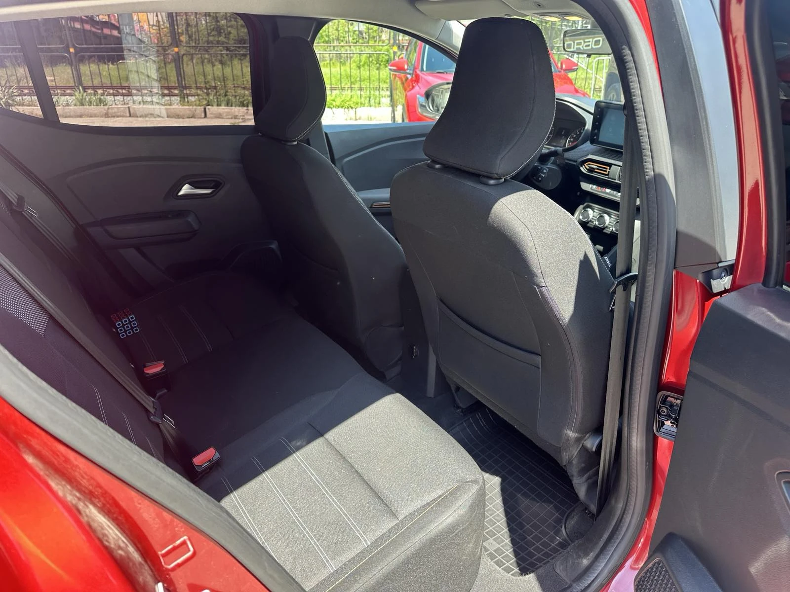 Dacia Sandero STEPWAY LPG, снимка 7 - Автомобили и джипове - 54483056
