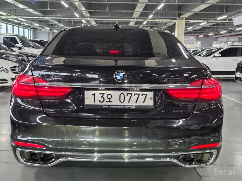 BMW 750, снимка 4 - Автомобили и джипове - 54626974