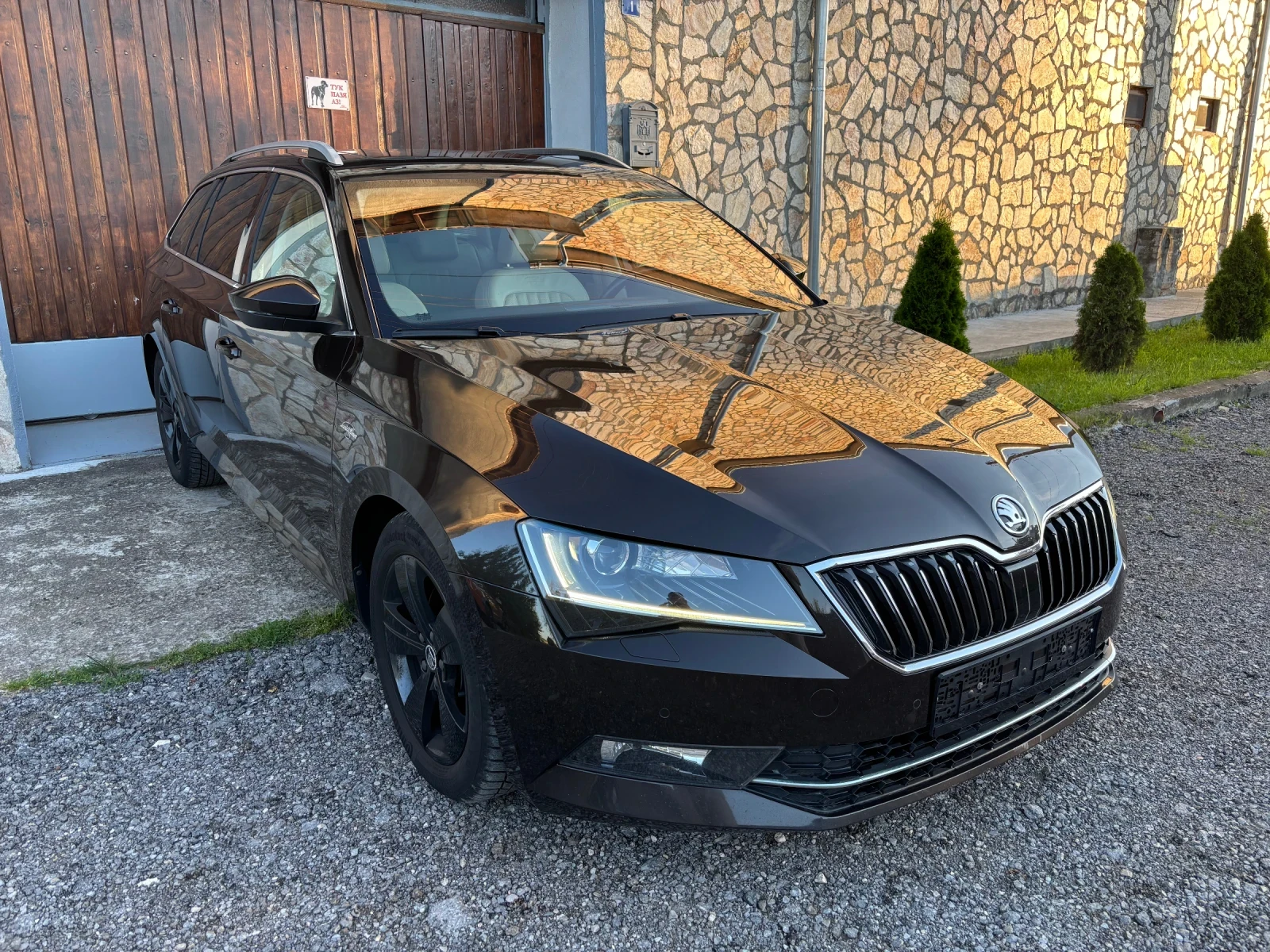 Skoda Superb 2.0TDI 4x4 DSG LAURIN&KLEMENT