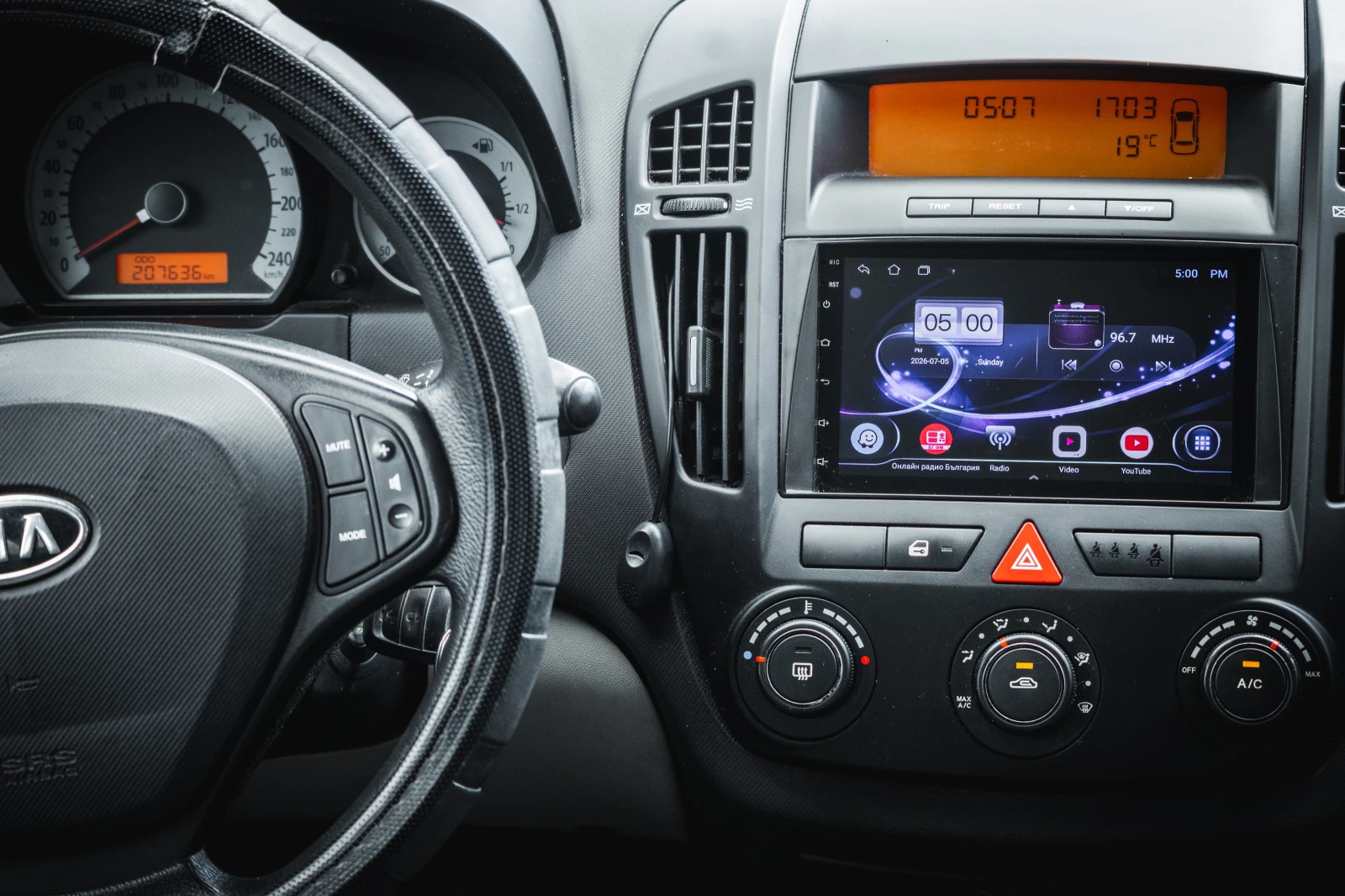 Kia Ceed, снимка 8 - Автомобили и джипове - 55165731