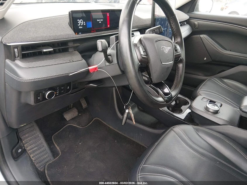 Ford Mustang Mach-E Premium, снимка 11 - Автомобили и джипове - 55288841
