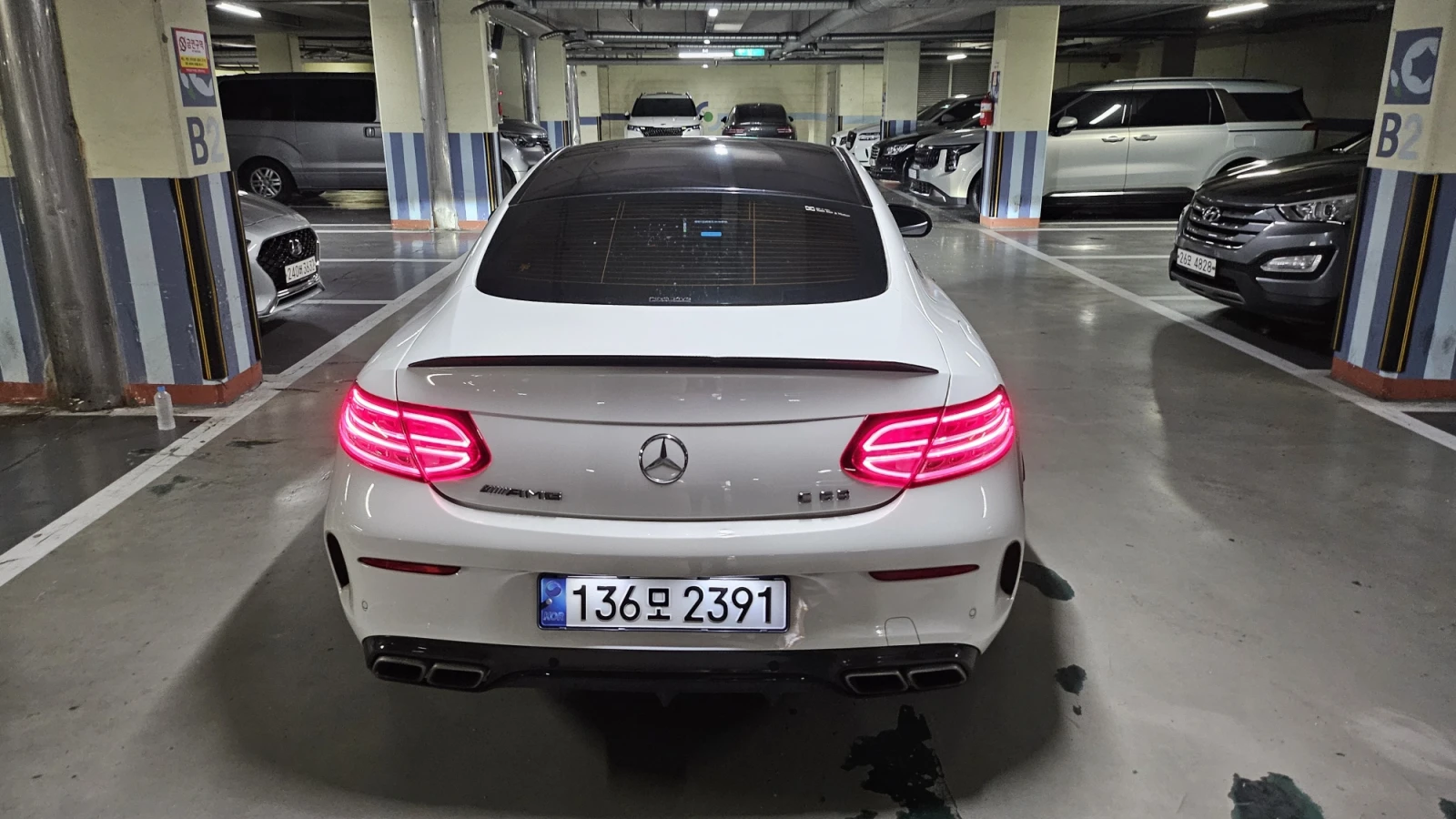 Mercedes-Benz C 63 AMG BLIND SPOT* HUD* ЕЛ. БАГАЖНИК* 360* КРАЙНА ЦЕНА, снимка 2 - Автомобили и джипове - 55963593