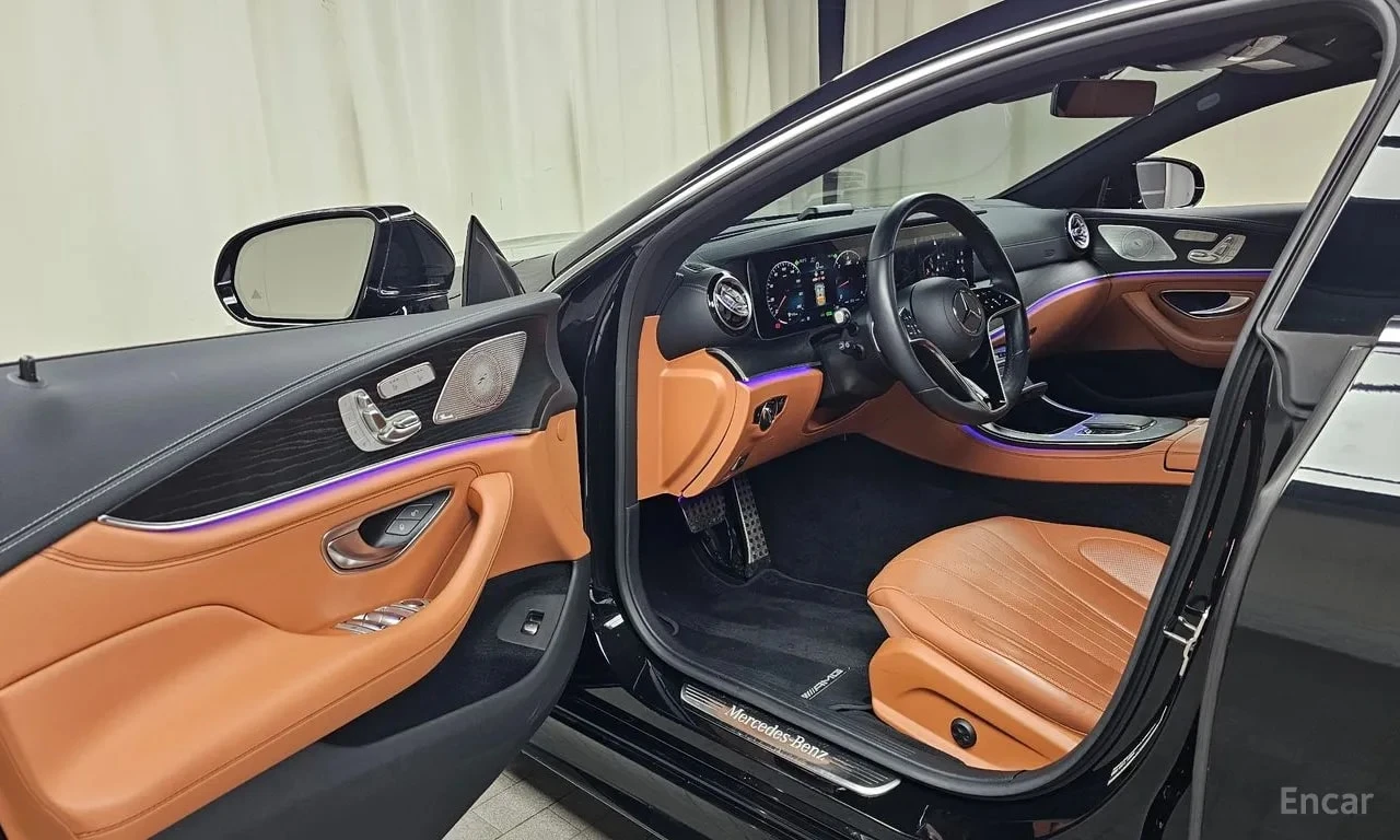 Mercedes-Benz CLS 300 * CLS300d 4MATIC* АВТОКРЕДИТ* , снимка 10 - Автомобили и джипове - 55988919