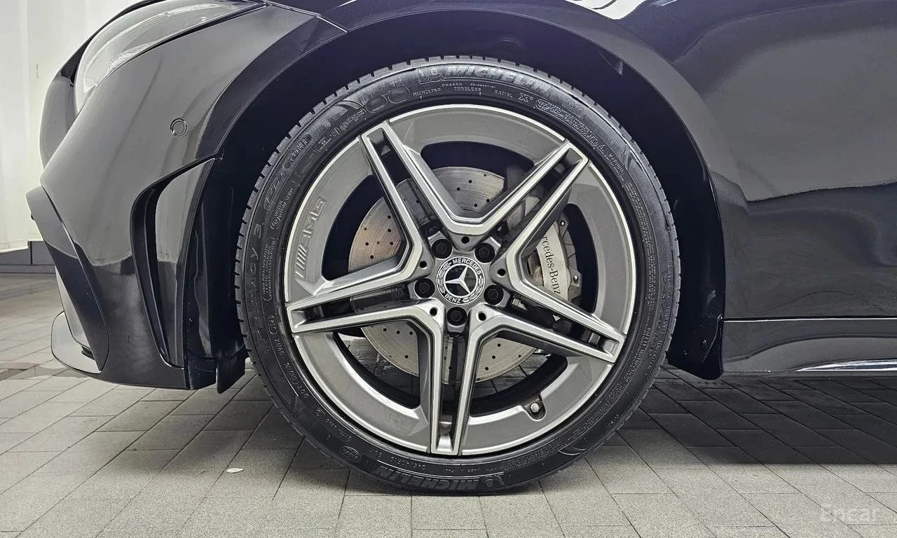Mercedes-Benz CLS 300 * CLS300d 4MATIC* АВТОКРЕДИТ* , снимка 5 - Автомобили и джипове - 55988919