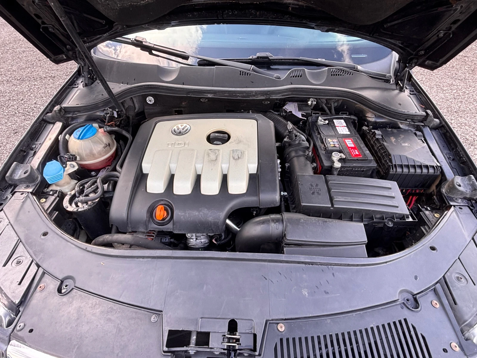 VW Passat 2.0TDI   Автоматик, снимка 5 - Автомобили и джипове - 56267244