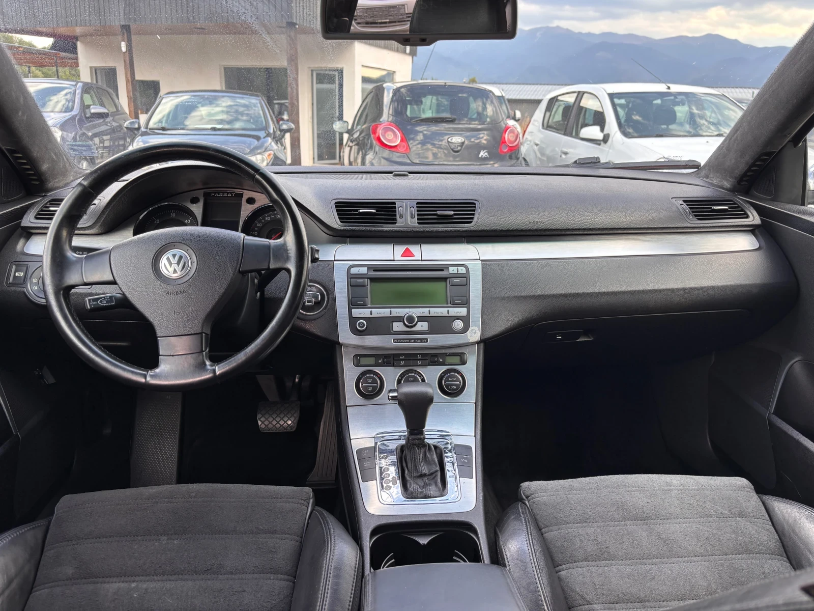 VW Passat 2.0TDI   Автоматик, снимка 12 - Автомобили и джипове - 56267244