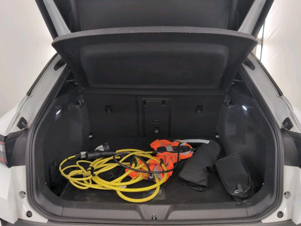 VW ID.4 PRO PERFORMANCE 82 KW 96% SoH, снимка 13 - Автомобили и джипове - 56288387