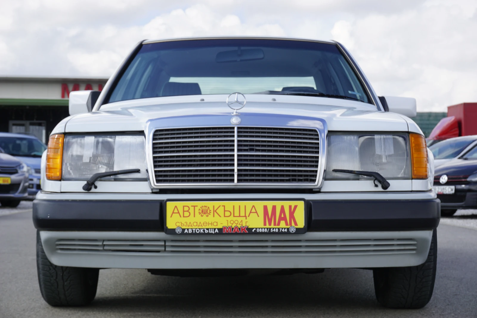 Mercedes-Benz 124 230 Е/АВТОМАТИК