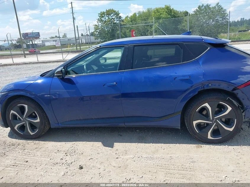 Kia EV6, снимка 5 - Автомобили и джипове - 56700338