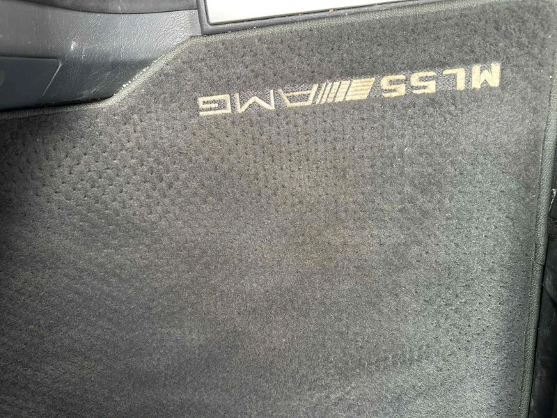 Mercedes-Benz ML 55 AMG, снимка 10 - Автомобили и джипове - 51940660