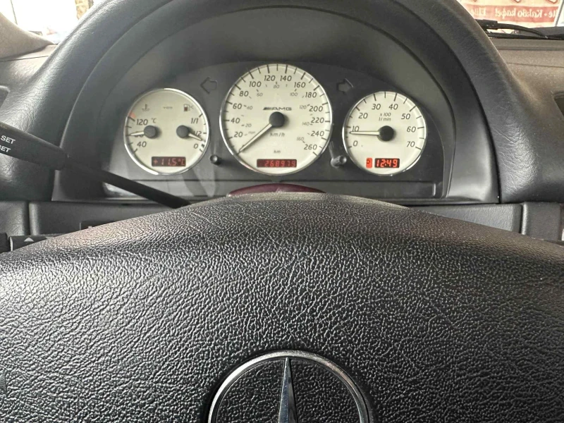 Mercedes-Benz ML 55 AMG, снимка 11 - Автомобили и джипове - 51940660