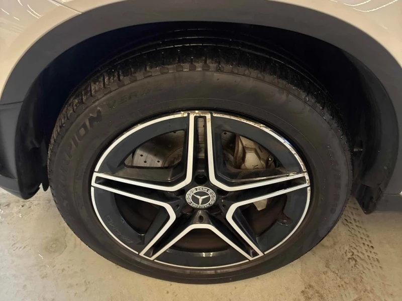 Mercedes-Benz GLC 300 * CARFAX * БЕЗ ПЪРВОНАЧАЛНА ВНОСКА, снимка 7 - Автомобили и джипове - 52681254