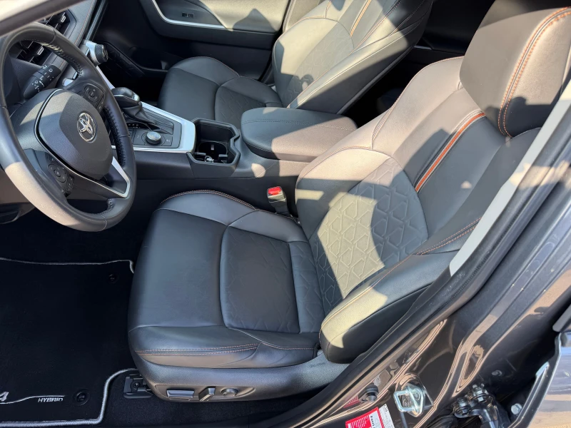 Toyota Rav4 2.5h ADVENTURE 222к.с JBL 4х4 с Гаранция. , снимка 8 - Автомобили и джипове - 52718755
