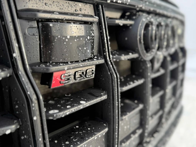 Audi SQ8 * 4.0 TFSI quattro * CARFAX * ЦЕНА ДО БГ, снимка 10 - Автомобили и джипове - 53214339